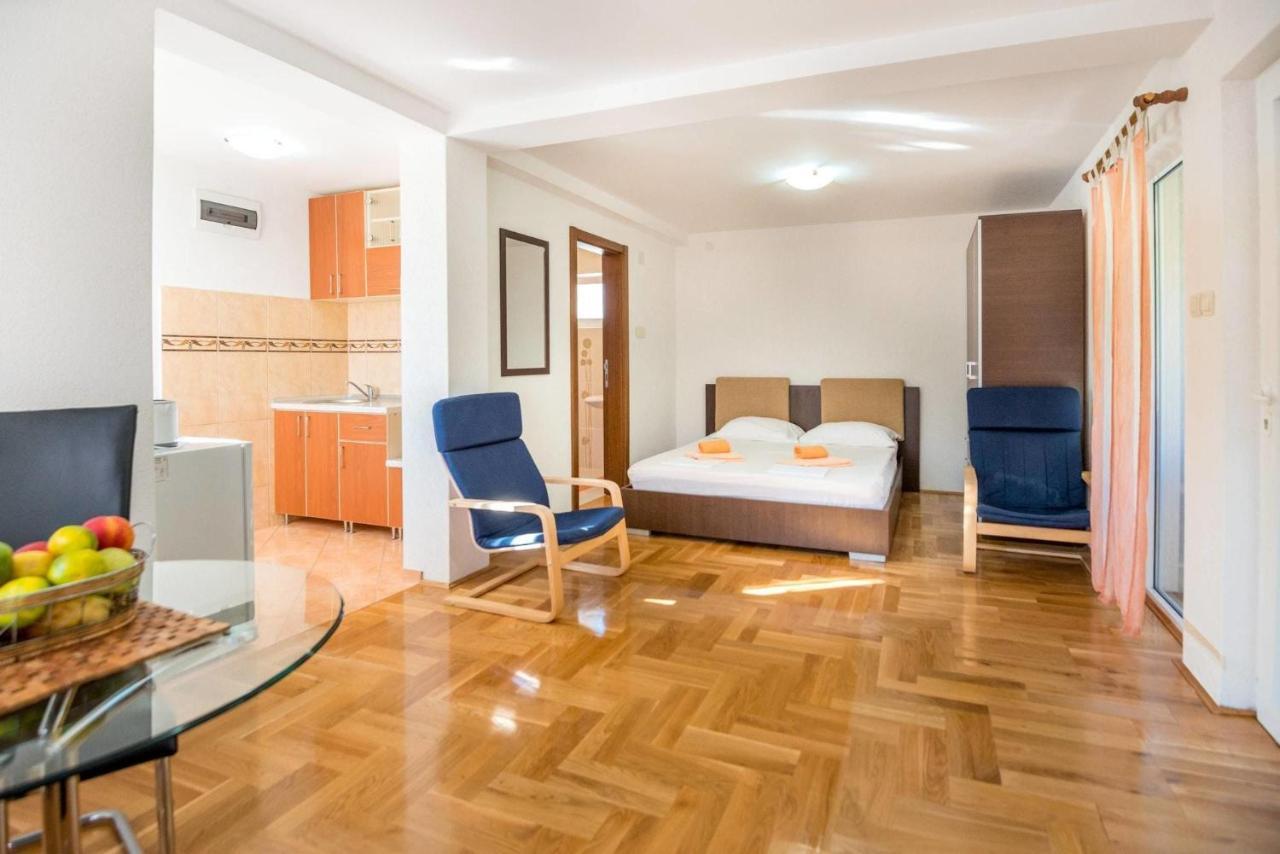 Majka Apartments コトル エクステリア 写真